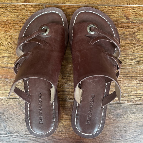 Bernardo Brown Leather Sandals Size 6.5 - Picture 1 of 5
